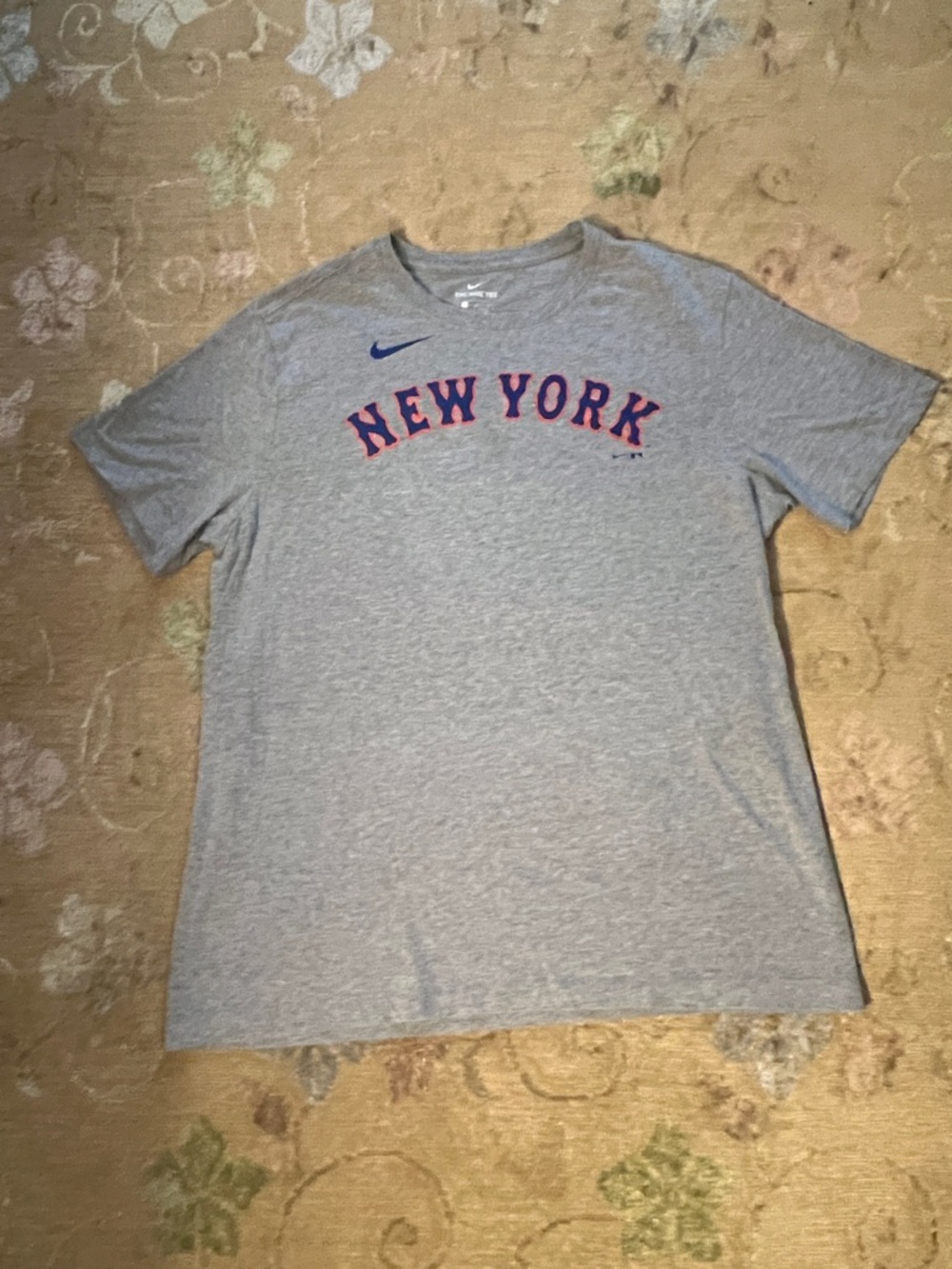 Nike MLB New York Gray T-Shirt with Blue and Red Accents